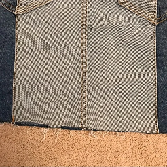 Soho Color Block Denim Skirt NEW Womens Size 6 Blue Distressed Raw Hem - Picture 7 of 13